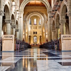 Katedra w Belfaście: samodzielne zwiedzanie
