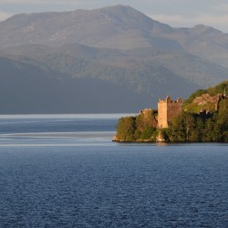 Kompletne doświadczenie Loch Ness: całodniowa wycieczka z Inverness