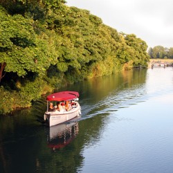 Rejs po rzece Oxford popołudniową herbatą