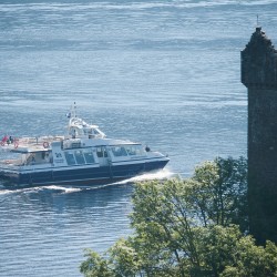 Kontemplacja Loch Ness Cruise